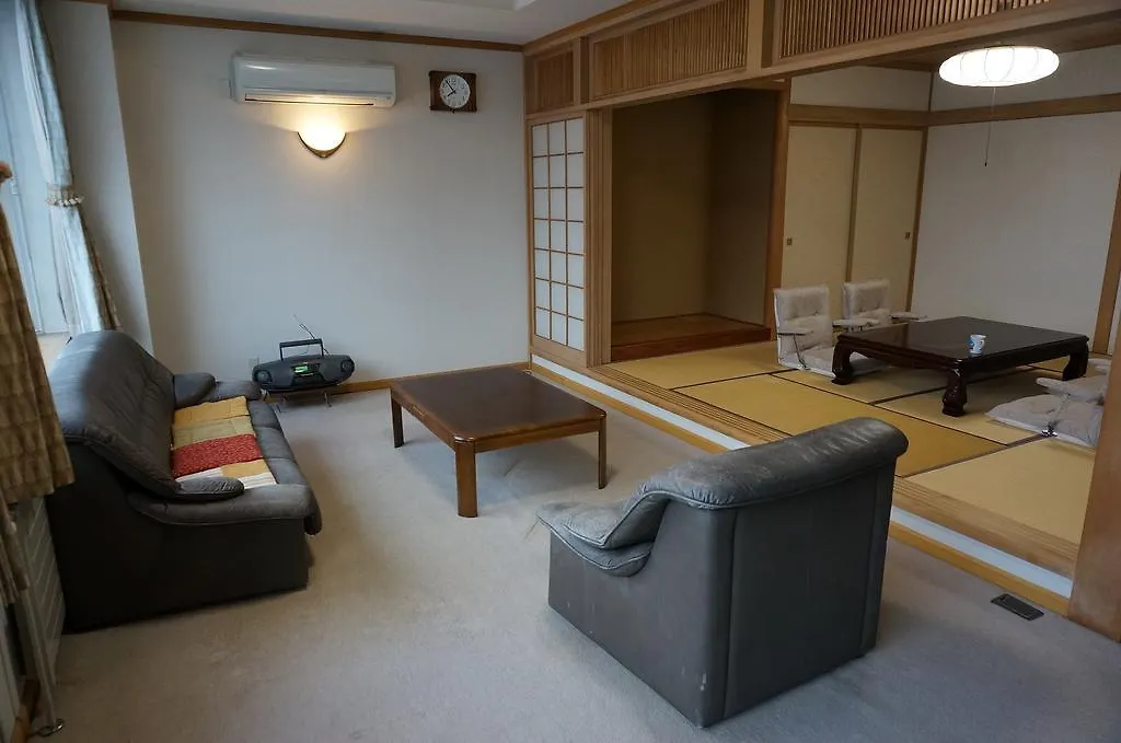 Otaru Ekimae Guest House Ito 0*,  اليابان