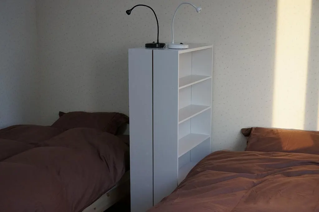 بيت شباب Otaru Ekimae Guest House Ito اليابان