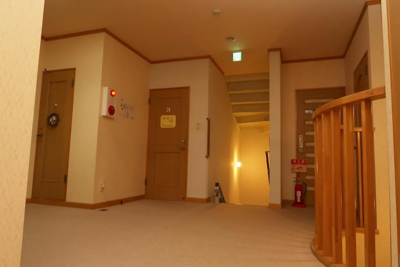 Otaru Ekimae Guest House Ito بيت شباب