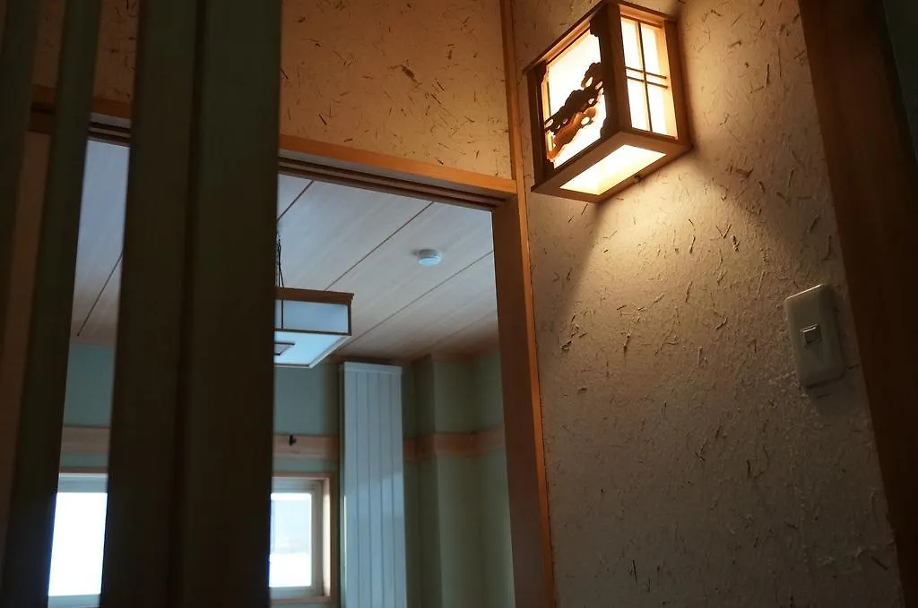 Otaru Ekimae Guest House Ito